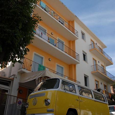 Jammin' Hostel & Bar Rimini Extérieur photo